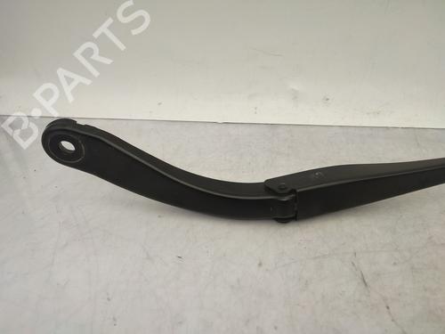 Front windshield wiper arm DACIA DUSTER (HM_) 1.5 dCi 115 (HMAD) | BP25892258C143 - Image 2