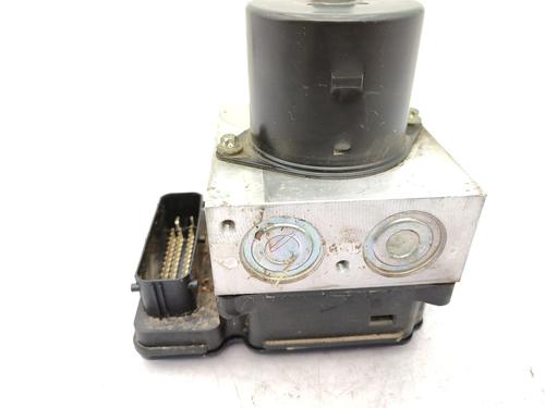 Used ABS pump ABS pump CHEVROLET MALIBU (V300) 2.0 D (160 hp) 23730884 23730884