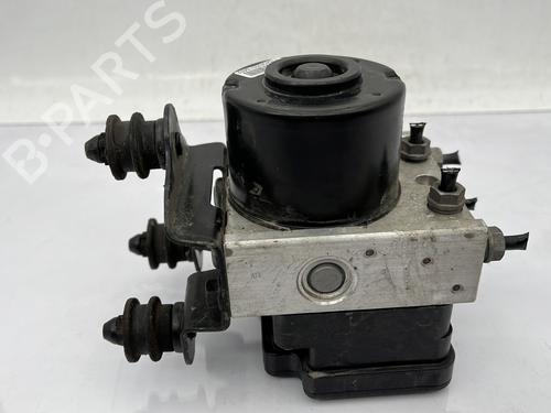 Used ABS pump ABS pump VW GOLF V (1K1) 1.9 TDI (105 hp) 24665746 24665746