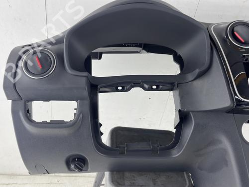 Dashboard DACIA SANDERO II TCe 90 (B8M1, B8MA, B8AC) | BP23761130C46  - Image 9