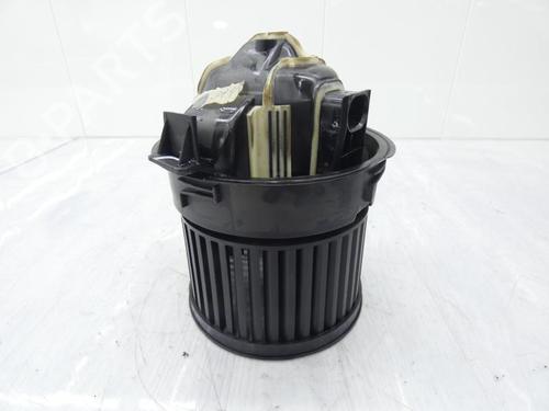 Heater blower motor PEUGEOT 308 I (4A_, 4C_) 1.6 HDi | BP23698994M62 