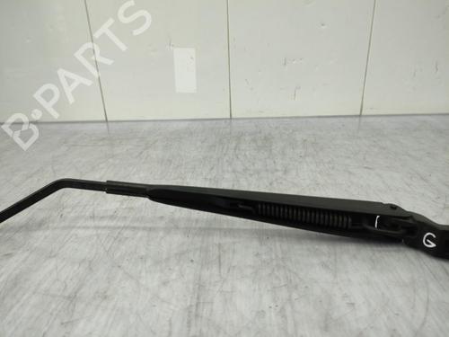 Front windshield wiper arm RENAULT CLIO IV (BH_) 1.5 dCi 90 | BP23722907C143 