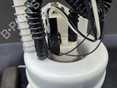 Used Fuel pump NISSAN MICRA III (K12) 1.2 16V (65 hp) 23750241
