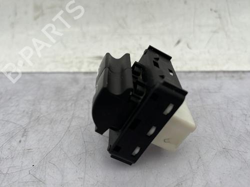 Used Left front window switch Left front window switch CITROËN C4 CACTUS 1.6 BlueHDi 100 (99 hp) 23756884 23756884