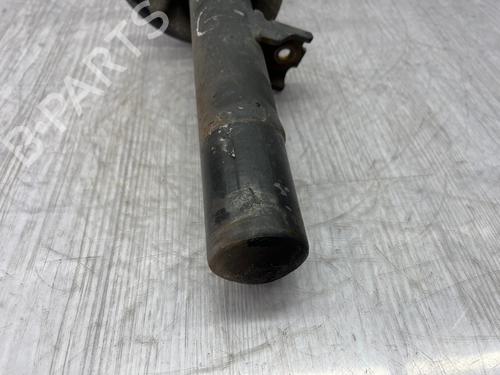Used Left front shock absorber Left front shock absorber 39071818 39071818