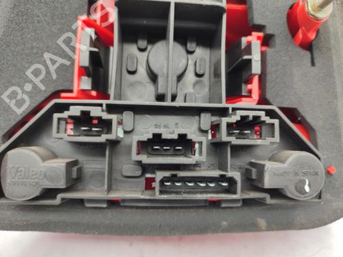 Right taillight VW GOLF IV (1J1) 1.6 16V | BP23676789C35 