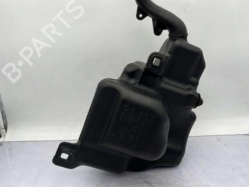 Used Windscreen washer tank MERCEDES-BENZ CLA Shooting Brake (X117) CLA 250 (117.944) (211 hp) 23752912