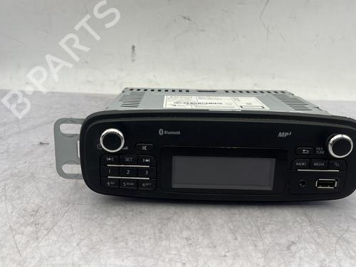 Sistema audio RENAULT CLIO IV (BH_) 1.5 dCi 75 (75 hp) 30679418