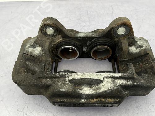 Used Left front brake caliper Left front brake caliper TOYOTA HILUX VIII Pickup (_N1_) 2.4 D 4WD (GUN125_, GUN125R) (150 hp) 23967008 23967008