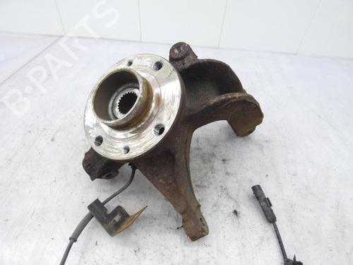 Used Left front steering knuckle Left front steering knuckle RENAULT MEGANE II Estate (KM0/1_) 2.0 (135 hp) 23699698 23699698