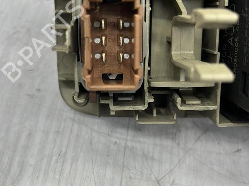 Used Headlight switch RENAULT GRAND SCÉNIC II (JM0/1_) 1.5 dCi (JM1E) (106 hp) 23674461