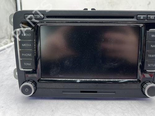 Autoradio VW EOS (1F7, 1F8) 2.0 TDI 16V (140 hp) 33113817