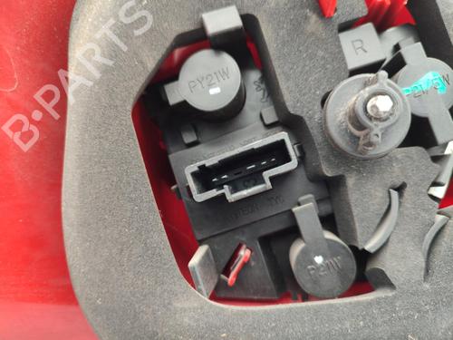Right taillight PEUGEOT 206+ (2L_, 2M_) 1.4 HDi eco 70 | BP23719697C35 