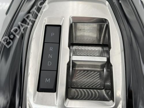 Gear lever PEUGEOT 2008 II (UD_, US_, UY_, UJ_, UR_, UC_) 1.5 BlueHDI 130 | BP23758440M90 