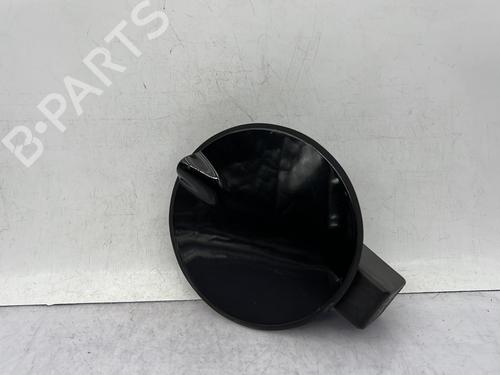 Używane Klapa wlewu paliwa OPEL CORSA E (X15) 1.4 (08, 68) (90 hp) 23683810