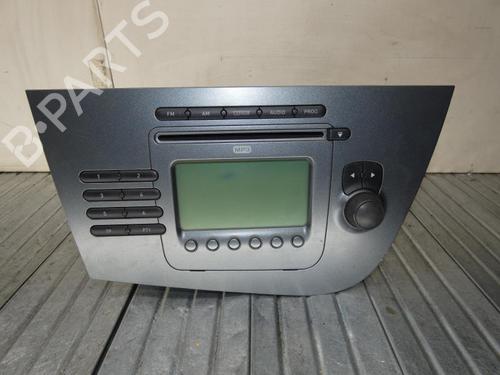 Radio SEAT LEON (1P1) 1.9 TDI | BP23697850E6 - Image 4