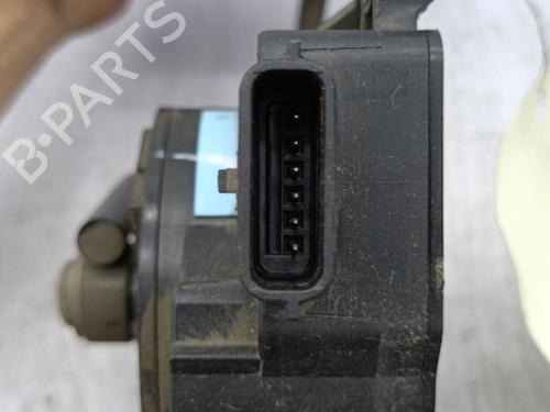 pedal-renault-clio-iii-br01-cr01-2005-2006-2007-2008-2009-2010-2011-2012-2013-2014-23707278 main image