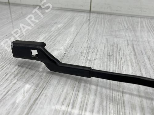 Front windshield wiper arm VW POLO V (6R1, 6C1) 1.4 TDI | BP23758932C143 