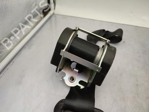 front-right-seatbelt-dacia-lodgy-js_-2012-23693470 main image