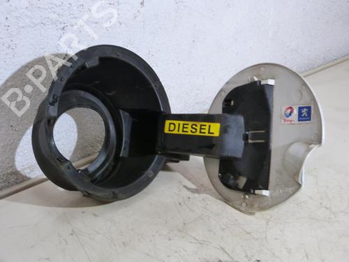 Used Fuel flap PEUGEOT 3008 I MPV (0U_) 2.0 HDi 150 / BlueHDi 150 (150 hp) 23692848