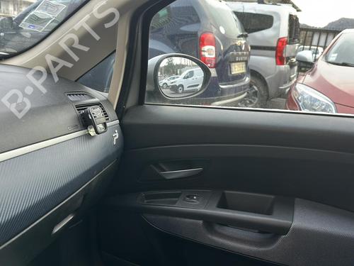 Front left seatbelt FIAT GRANDE PUNTO (199_) 1.3 D Multijet | BP23678261I26 - Image 30