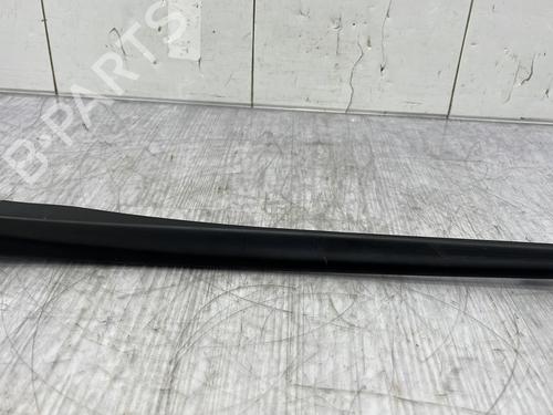 Front windshield wiper arm SEAT LEON (1P1) 1.6 TDI | BP23761112C143 