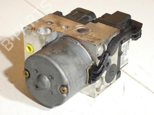 Used ABS pump ABS pump CITROËN XSARA (N1) 1.9 D (70 hp) 23698470 23698470