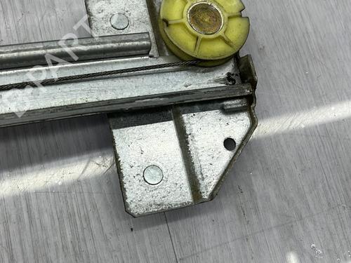 Rear right window mechanism CITROËN C8 (EA_, EB_) 2.0 HDi | BP23687189C25 - Image 7