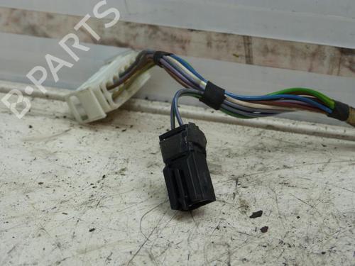 Used Switch Switch BMW 5 (E34) 525 tds (143 hp) 23667325 23667325