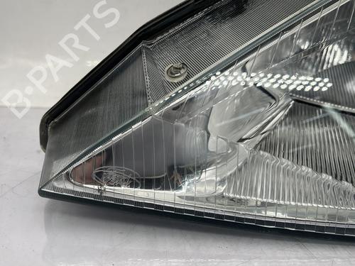 Scheinwerfer links FORD FOCUS I (DAW, DBW) 1.8 Turbo DI / TDDi | BP23720638C28