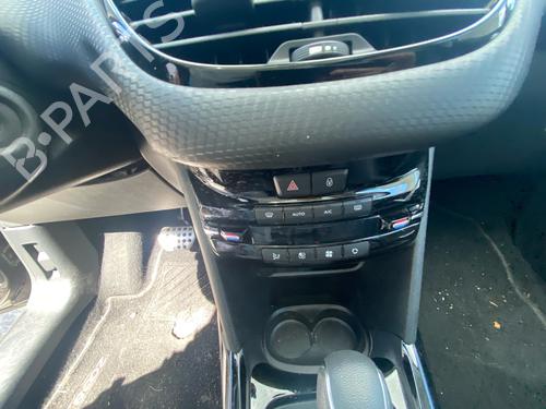 Sæde sæt PEUGEOT 2008 I (CU_) 1.2 THP 110 / PureTech 110 | BP36986507C78 - Image 17