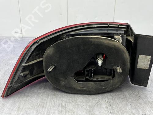 Used Right taillight Right taillight RENAULT LAGUNA II (BG0/1_) 1.9 dCi (BG1A, BG1W, BG0G) (110 hp) 23706469 23706469