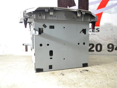 Used Radio Radio TOYOTA YARIS (_P9_) 1.4 D-4D (NLP90_, NLP90R) (90 hp) 23665969 23665969