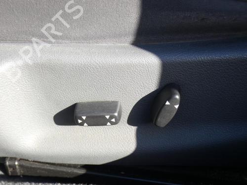 Left front window switch PEUGEOT 407 (6D_) 2.0 HDi 135 (6DRHRH, 6DRHRE, 6DRHRG, 6DRHRJ) | BP23702111I27 - Image 47