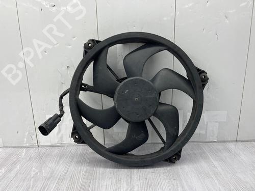Used Radiator fan Radiator fan 38228058 38228058