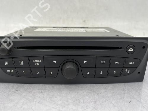 Used Radio RENAULT CLIO III (BR0/1, CR0/1) 1.2 16V (BR0P, CR0P) (101 hp) 31310311