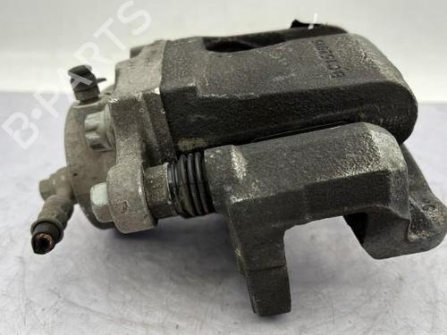 Used Right front brake caliper Right front brake caliper PEUGEOT 308 II (LB_, LP_, LW_, LH_, L3_) 1.6 HDi 100 (99 hp) 23749962 23749962