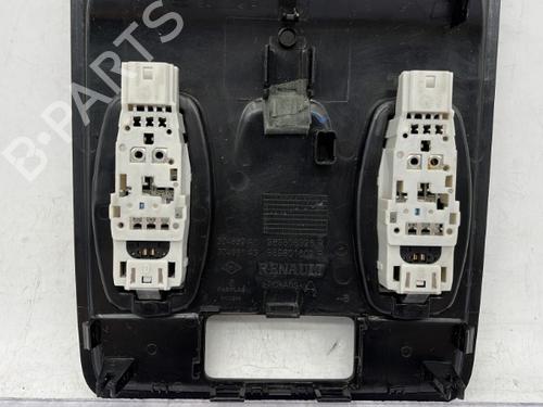 Used Interior roof light Interior roof light RENAULT CLIO V (B7_) 1.0 TCe 100 (B7MT) (101 hp) 23752977 23752977