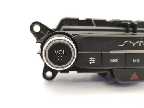 switch-ford-transit-connect-v408-box-bodympv-2013-23738999 main image