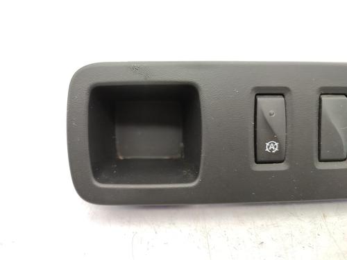 Used Switch DACIA DUSTER (HS_) 1.2 TCe 125 (125 hp) 23732535