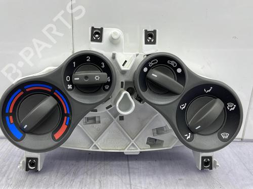Used Climate control FIAT PANDA (169_) 1.2 (169.AXB11, 169.AXB1A) (60 hp) 23706123