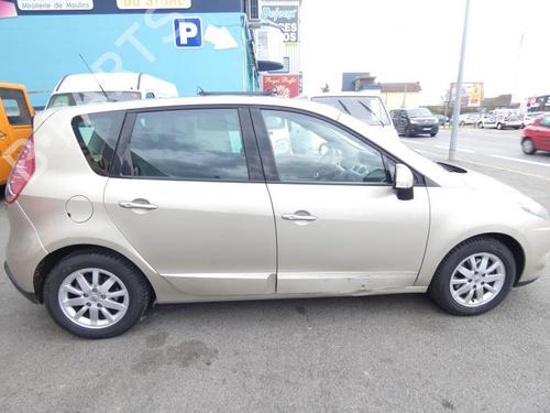 Dashboard RENAULT SCÉNIC III (JZ0/1_) 1.9 dCi (JZ0J, JZ1J, JZ1K, JZ1S) | BP23697523C46 - Image 33