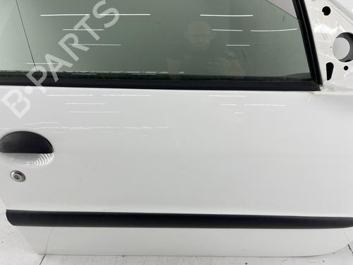 Used Right front door Right front door 39578430 39578430