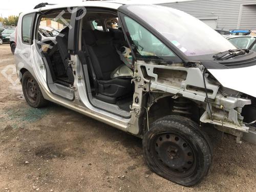 Left headlight RENAULT ESPACE IV (JK0/1_) 2.2 dCi (JK0H) | BP23669313C28  - Image 13