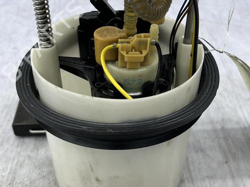 Fuel pump VW GOLF VI (5K1) 1.6 TDI | BP23704965M76 