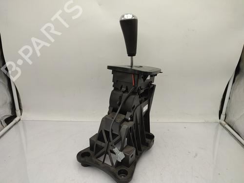 Used Gear lever Gear lever PEUGEOT 3008 I MPV (0U_) 1.6 HDi (114 hp) 27988986 27988986