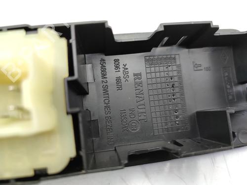 Left front window switch RENAULT CLIO IV (BH_) 1.5 dCi 90 | BP23728531I27 