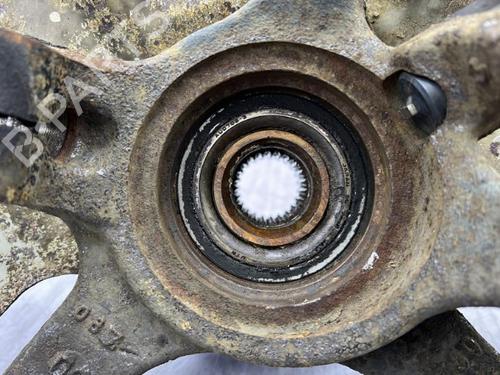 Left front steering knuckle SUZUKI WAGON R+ Hatchback (MM) 1.3 (RB413) | BP23757532M25 
