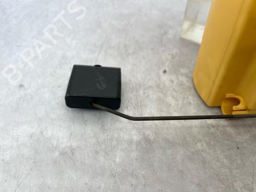 Used Fuel pump Fuel pump 38943363 38943363