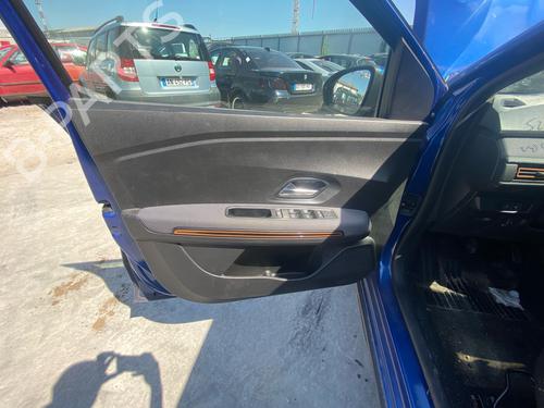 Interior roof DACIA SANDERO III 1.0 TCe 100 ECO-G | BP36663941I12 - Image 79